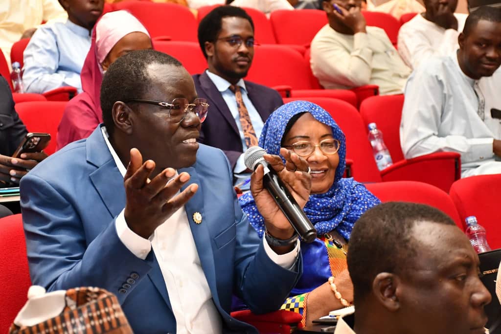 Le sénateur Foullah en première ligne à la formation sur l’Intelligence Artificielle