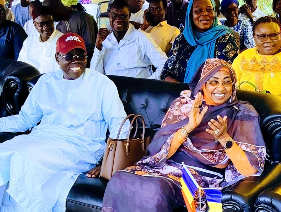 les sénateurs Ibrahim Wang Laouna Foullah et Mariam Ahmad Djemil