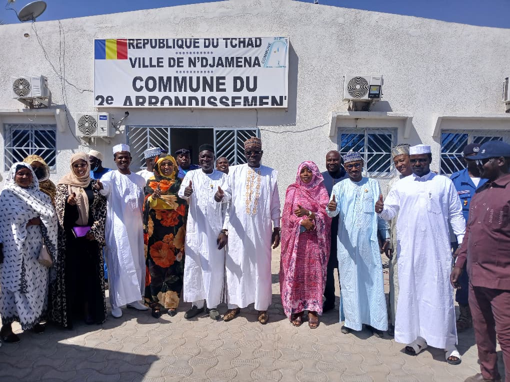 les sénateurs Ibrahim Wang Laouna Foullah et Mariam Ahmad Djemil 2e et 3e arrondissements